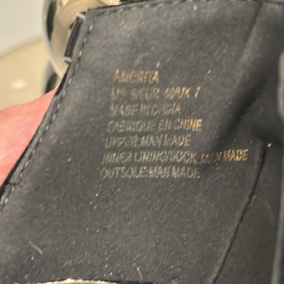 SCENE NIB NWT stiletto chain and rhinestone heels - Picture 12 of 14